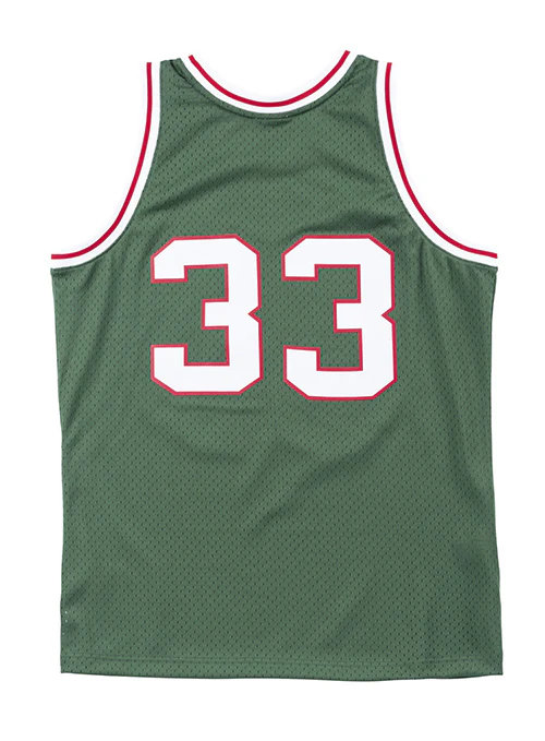 Mitchell & Ness Hardwood Classics 1970 Kareem Abdul-Jabbar Milwaukee Bucks Swingman Jersey - Image 3