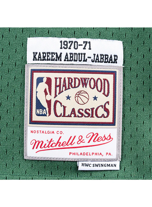Mitchell & Ness Hardwood Classics 1970 Kareem Abdul-Jabbar Milwaukee Bucks Swingman Jersey - Image 4